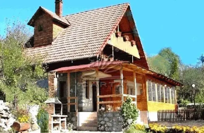 Pensiunea POARTA ZMEILOR